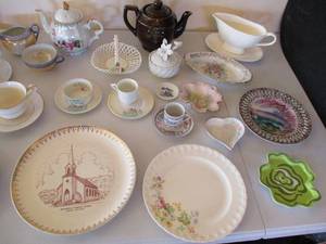 Lot of Miscellaneous Glassware