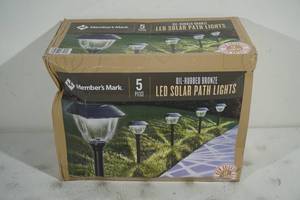 NEW Members Mark 5 Piece Oil Rubbed Bronze LED Solar Path Lights