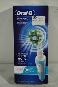 NEW Oral-B PRO 1000 Rechargeable Toothbrush