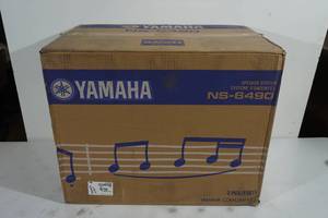 NEW Yamaha NS-6490 Bookshelf Speakers - Black