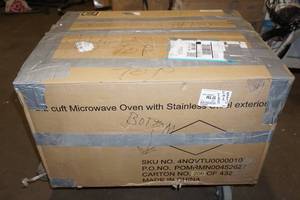 NEW 2.2 Cu Ft Stainless Microwave Oven
