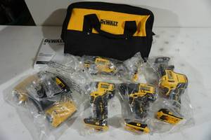 Open Box DeWalt 4 Piece 20V Combo Kit - DCK489D2