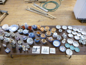 lot 31 image: Variety of Glassware