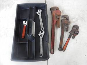 Pipe & Adjustable Wrenches