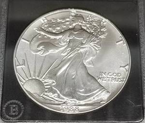1988 AMERICAN SILVER EAGLE 1 TROY OZ .999 FINE SILVER BLACK SLAB