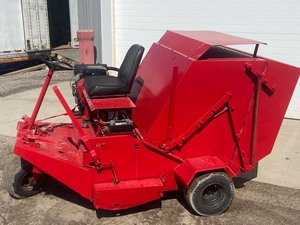 Olathe Commercial Ride-On Sweeper