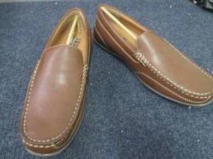 Izod Brandon Mens Slip-on Size 10....