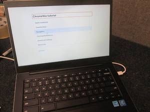 Samsung Galaxy Chromebook Go 14 HD...