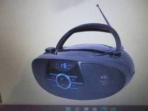 Jensen CD Player with AMFM Radio a...