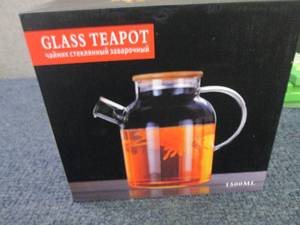50.7 oz Glass Teapot...