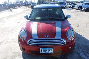 lot 23 image: 2009 MINI Clubman Cooper