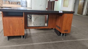 lot 55 image: Awesome Front Counter-86 x 27 x 36
