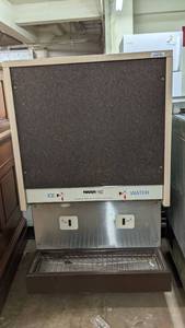 lot 93 image: Stainless Steel Commercial Touch-Free Ice Machine-46 x 21 x 26
