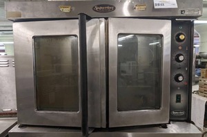 lot 130 image: Superior Commercial Oven