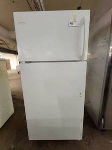 lot 80 image: 13.9 Cubic FT Westinghouse Refrigerator