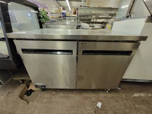 lot 74 image: Arctic Air AUC48R 48.25W Two-Section Solid Door Undercounter Refrigerated Work Top Counter
