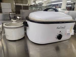 lot 276 image: 18 Quart Weatherworks Home Cookin Roaster & Crock Pot