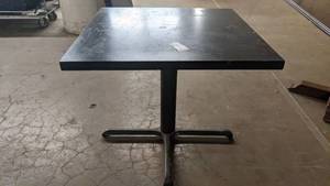 lot 44 image: Beautiful Wooden Dining Table 36 x 29 x 36