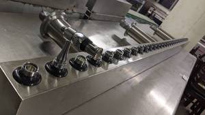 lot 113 image: 8ft Polished Stainless Steel 36 Draft Beer Tower