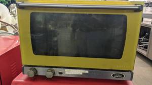 lot 125 image: Unox Convection Oven
