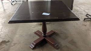 lot 42 image: Beautiful Wooden Dining Table 36 x 29 x 36