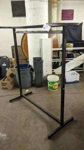 lot 134 image: Metal Clothing Rack 61 x 21 x 51