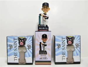 lot 28 image: 3 Baseball Bobbleheads