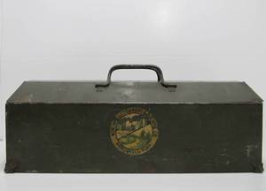 lot 38 image: Vintage Cool Vintage Steel NORTHFIELD Foundry & Machine Company Tool Box