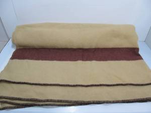 lot 52 image: Vintage 1950s era Hudson Bay Style Wool Blanket