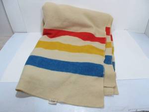 lot 53 image: Vintage 1950s era Hudson Bay Style Wool Blanket