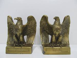lot 63 image: Excellent Vintage Brass Eagle Bookends