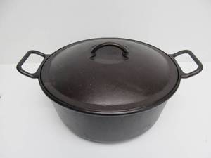lot 73 image: Large LODGE Cast Iron Dutch Oven Model P12D