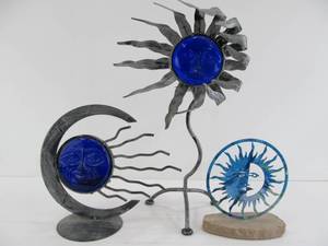 lot 171 image: Metal Sun Face Decor Pieces wBlue Glass Discs