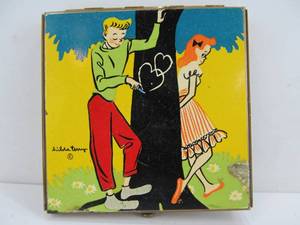 lot 177 image: Vintage 1940s era Signed HILDA TERRY Jitterbug Enameled Compact