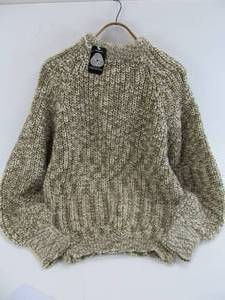 lot 189 image: Excellent Pure New Woven Wool Sweater by Eddie Bauer - Mens Size XL