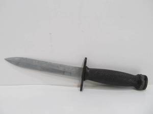 lot 81 image: Military Style BayonetKnife wLeather Sheath