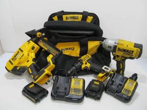 lot 95 image: Nice Group of Working DEWALT Power Tools & Carrying Bags
