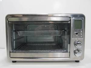lot 98 image: Like-New Hamilton Beach Digital Toaster Oven