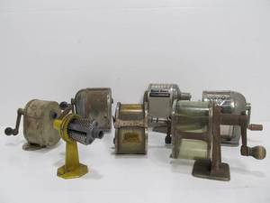 lot 146 image: Collection of Vintage & Antique Pencil Sharpeners