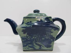 lot 216 image: Vintage Jade Green Glaze Chinese Japanese Porcelain Teapot with Flow Indigo Blue Designs