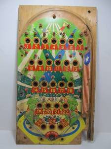 lot 231 image: Very Cool Vintage 1940s Era Circus Pinball Game Playfield