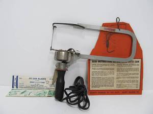 lot 267 image: Early Vintage Working DREMEL Moto-Saw