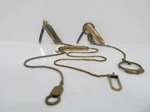 lot 284 image: Lot of 3 Antique 1910s era Gold Plated Pocket Knives wFobs