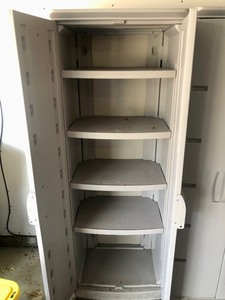 lot 334 image: RUBBERMAID Garage Cabinet