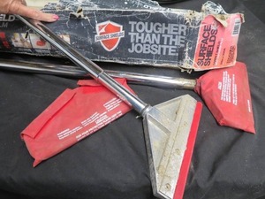 lot 6 image: 2 QEP ADJSTABLE FLOOR SCRAPERS FLOOR SHIELD