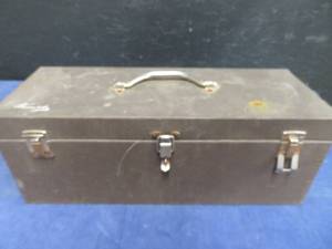 lot 97 image: CS19 KENNEDY TACKLETOOL BOX W TACKLE