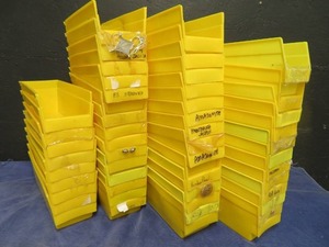 lot 115 image: MORE LARGER YELLOW CONTAINERS
