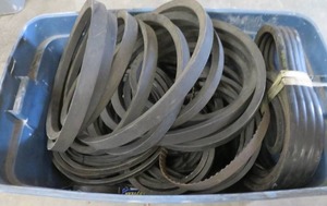 lot 120 image: BIN FULL OF BELTS