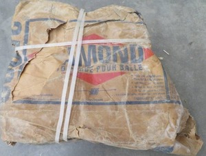 lot 139 image: NEW DIAMOND ROTO BALER TWINE 4 PACK