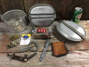 lot 12 image: Boy Scouts - Military Items